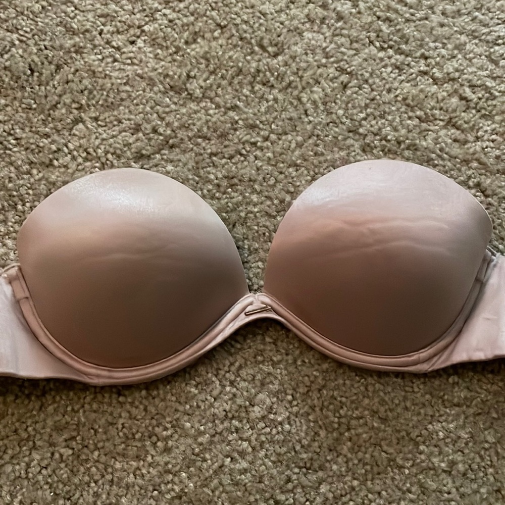 Victoria’s Secret Strapless 32b bra
